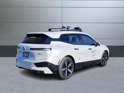 2024 BMW iX xDrive50