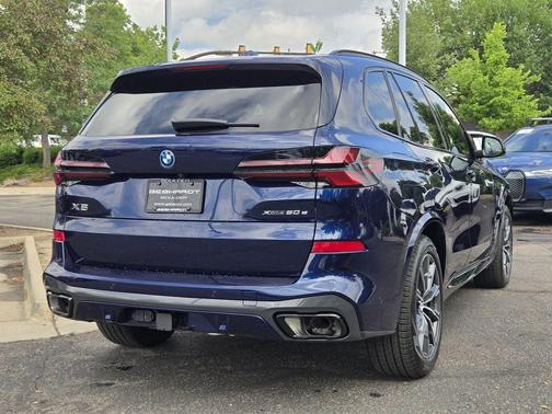 Tanzanite Blue II Metallic 2026 BMW X5 PHEV xDrive50e