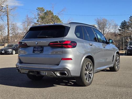 2025 BMW X5 xDrive40i