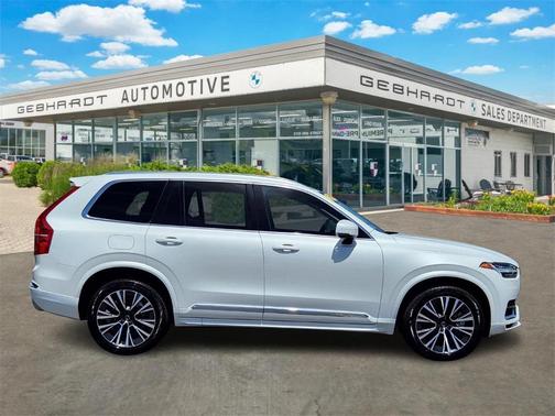 2021 Volvo XC90 Recharge Plug-In Hybrid T8 Inscription Expression 6 Passenger