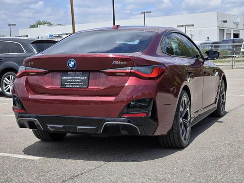 Aventurin Red Metallic 2023 BMW i4 Gran Coupe M50