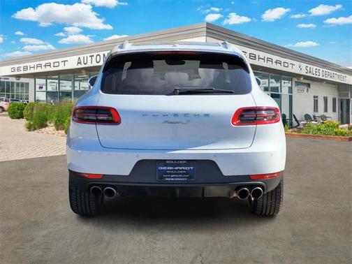2018 Porsche Macan S