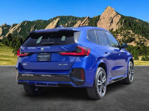 Portimao Blue Metallic 2025 BMW X1 xDrive28i