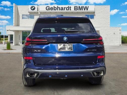 Tanzanite Blue II Metallic 2026 BMW X5 PHEV xDrive50e