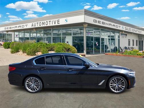 2020 BMW 530e xDrive iPerformance