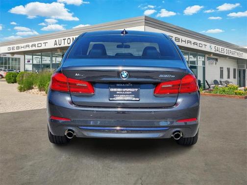 2020 BMW 530e xDrive iPerformance