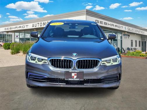 2020 BMW 530e xDrive iPerformance