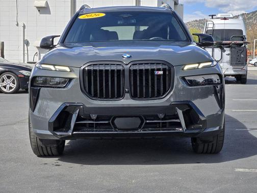 Gray Metallic 2026 BMW X7 M60i