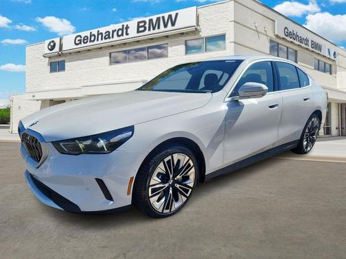 2026 BMW 530 i xDrive