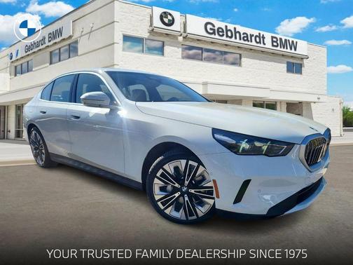 2026 BMW 530 i xDrive