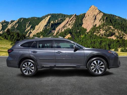 Magnetite Gray Metallic 2023 Subaru Outback Touring XT