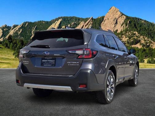 Magnetite Gray Metallic 2023 Subaru Outback Touring XT