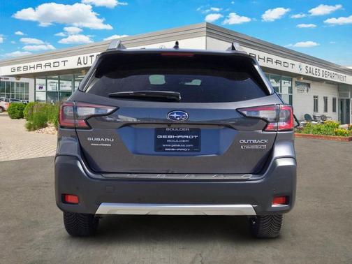 2023 Subaru Outback Touring XT