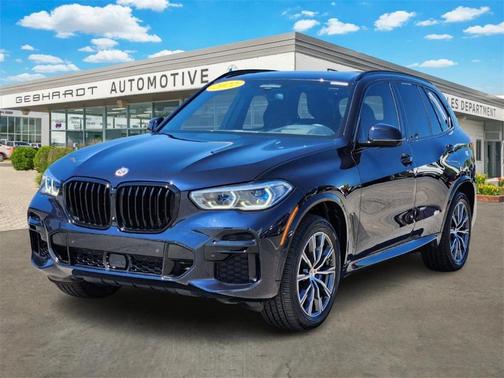 2022 BMW X5 M50i