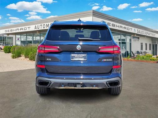 2022 BMW X5 M50i