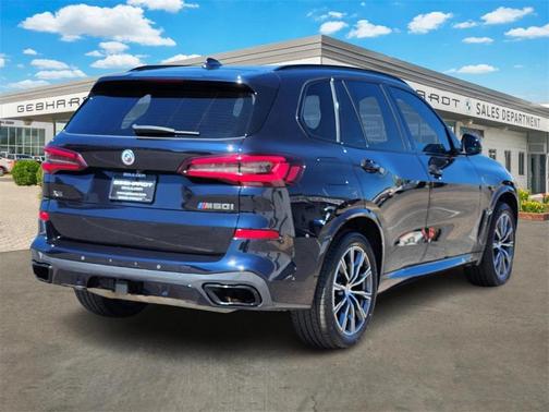 2022 BMW X5 M50i