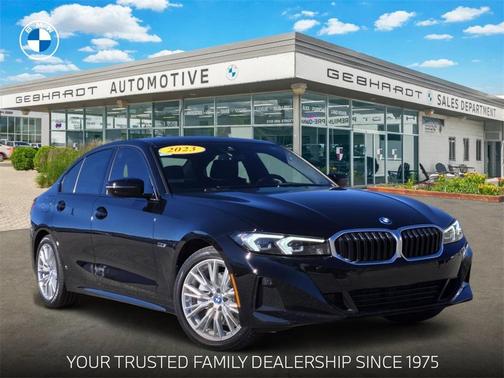 2023 BMW 330e xDrive