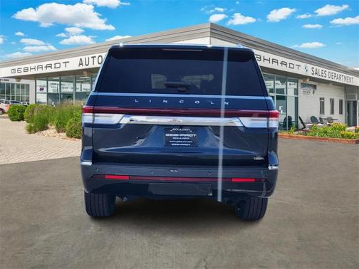 2024 Lincoln Navigator Premiere