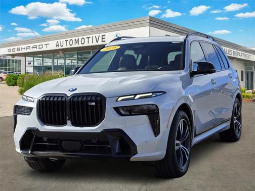 2025 BMW X7 M60i