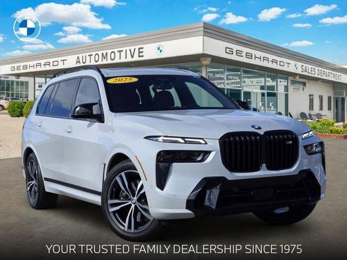 2025 BMW X7 M60i