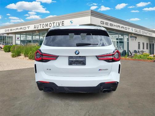 2023 BMW X3 M40i