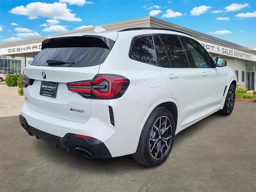 2023 BMW X3 M40i