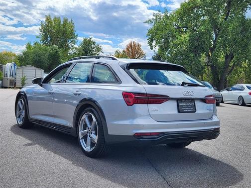 2022 Audi A6 allroad 55 quattro Premium Plus