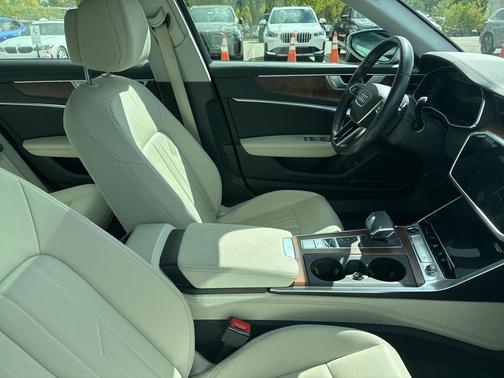 2022 Audi A6 allroad 55 quattro Premium Plus