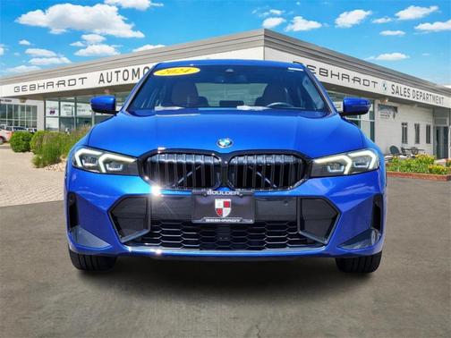 2024 BMW 330 i xDrive