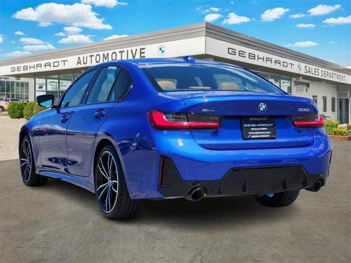 2024 BMW 330 i xDrive