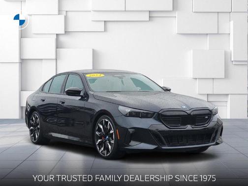 Carbon Black Metallic 2024 BMW i5 M60