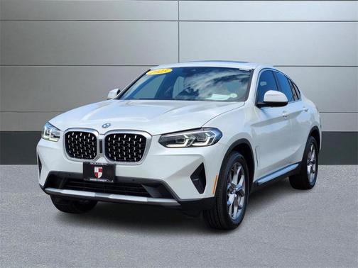 2023 BMW X4 xDrive30i