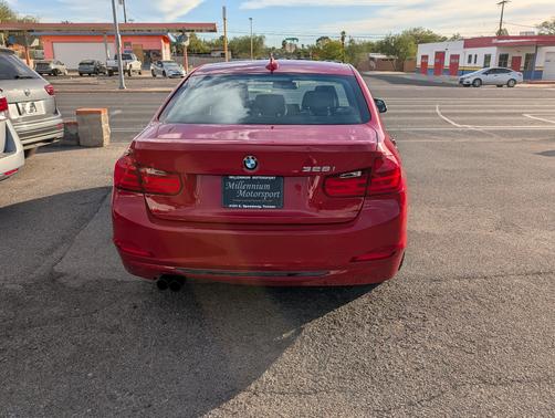 2012 BMW 328 i