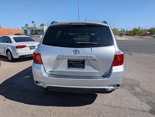2010 Toyota Highlander Sport