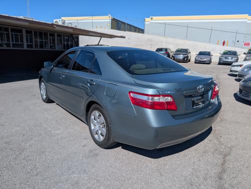 2009 Toyota Camry LE