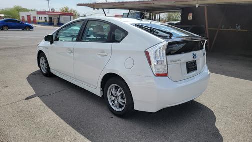 2010 Toyota Prius II