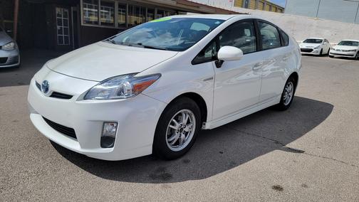 2010 Toyota Prius II