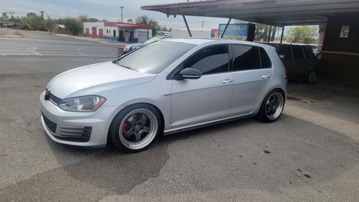 2017 Volkswagen Golf GTI S 4-Door