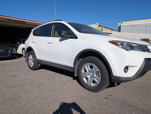 2013 Toyota RAV4 LE