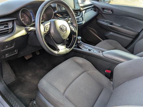 2018 Toyota C-HR XLE