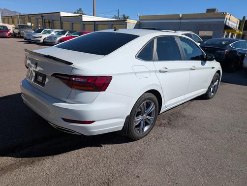 2019 Volkswagen Jetta 1.4T R-Line