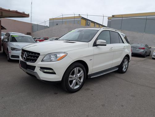 White 2012 Mercedes-Benz M-Class ML 350 4MATIC