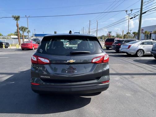 Nightfall Gray Metallic 2019 Chevrolet Equinox LS
