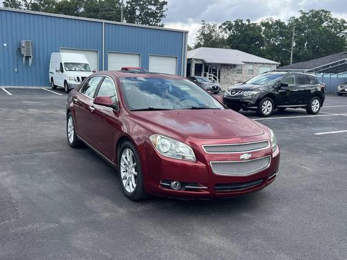Burgundy 2009 Chevrolet Malibu LTZ
