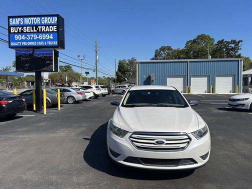 2015 Ford Taurus Limited