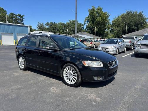 2011 Volvo V50 T5 4dr Wagon