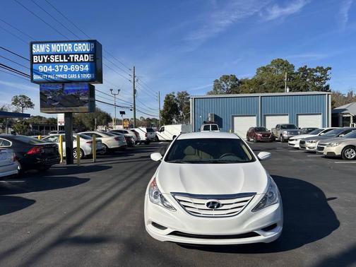 2011 Hyundai SONATA GLS