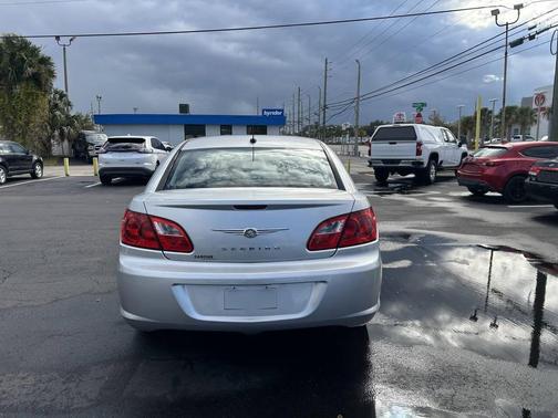 2010 Chrysler Sebring Base