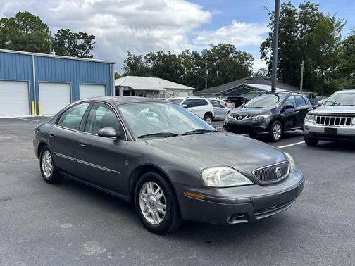 Dark Shadow Gray Clearcoat Metallic 2005 Mercury Sable LS