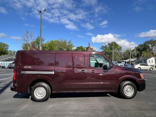 2014 Nissan NV Cargo NV2500 HD S V6